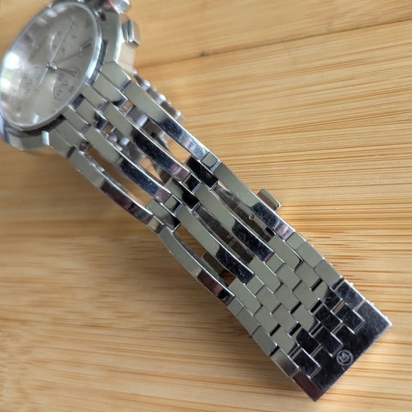 Movado Silver Men's Watch - Picture 5 of 13